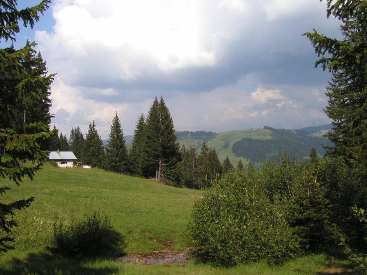 Le Refuge Du Lachat Кре-Волан Экстерьер фото